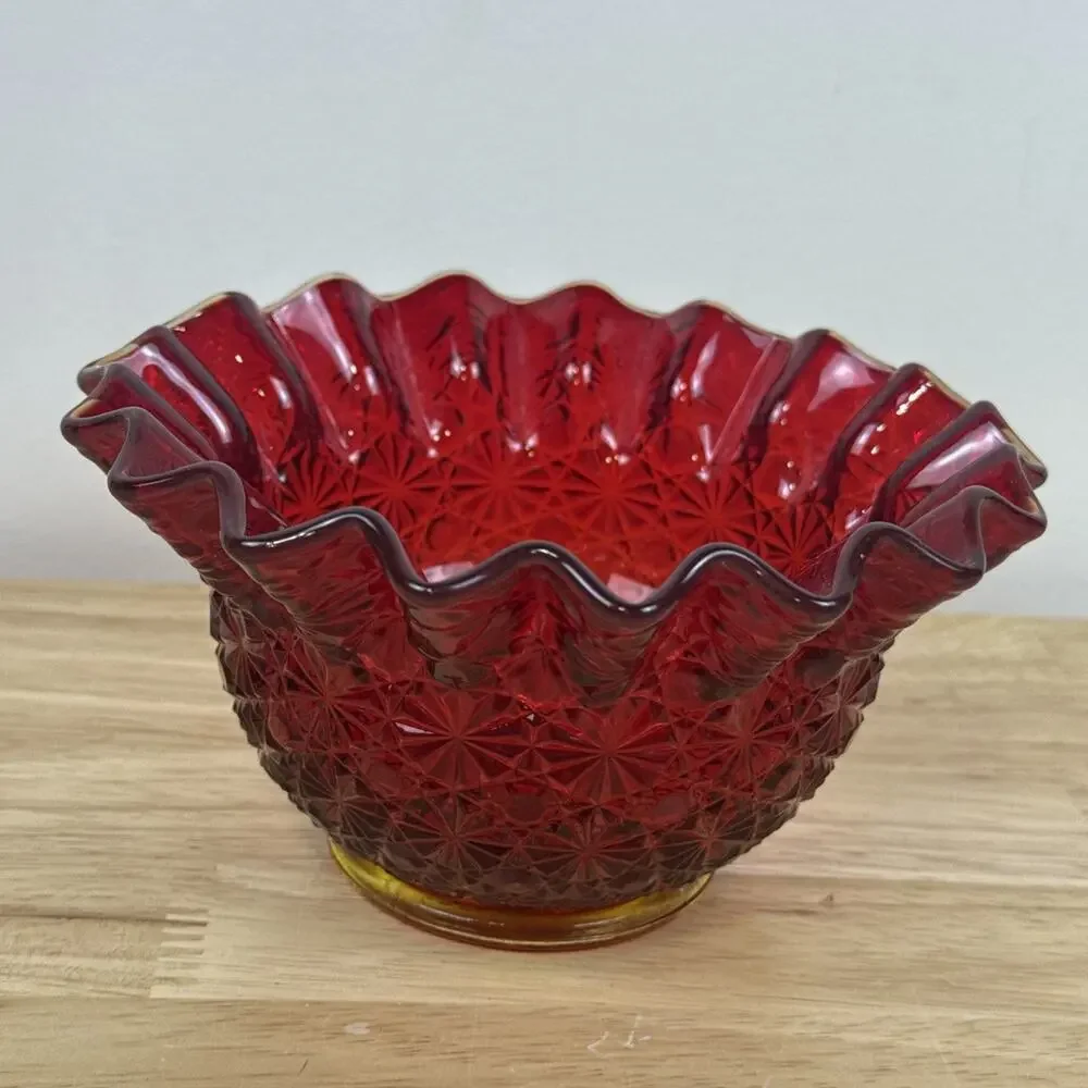 Vintage LE Smith Amberina Glass Daisy & Button Crimped Rim Bowl Made in the USA